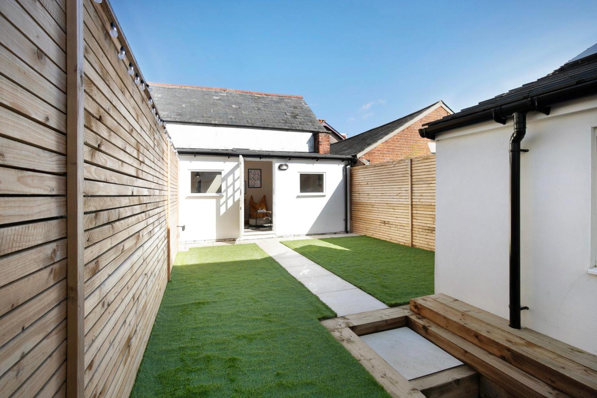 Beautifully Refurbished In Lower Wivenhoe. Holiday home *